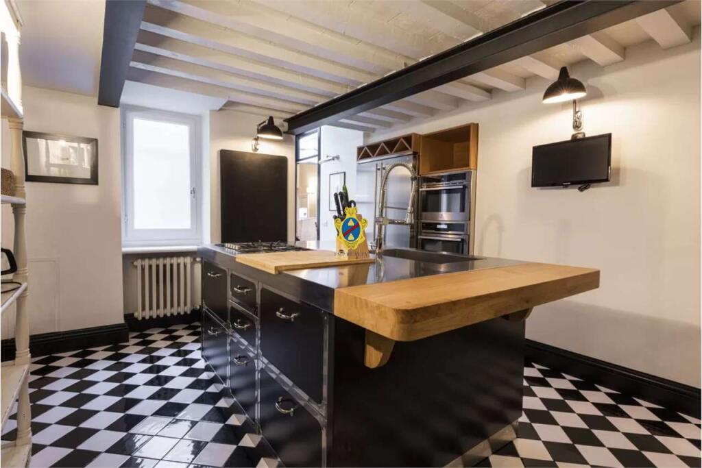 Main image of property: Tuscany, Florence, Florence