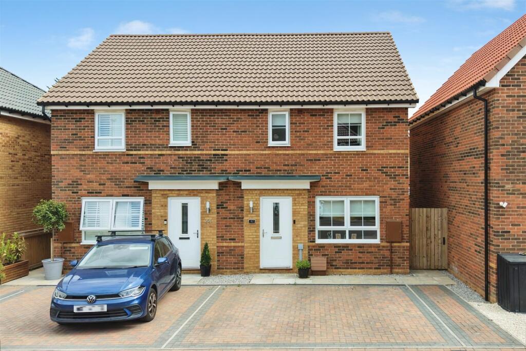 Main image of property: Chamberlain Rise, Hessle