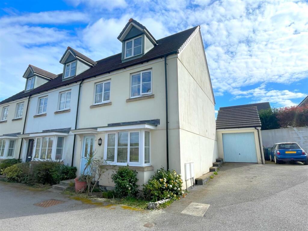Main image of property: Hill Hay Close, Fowey