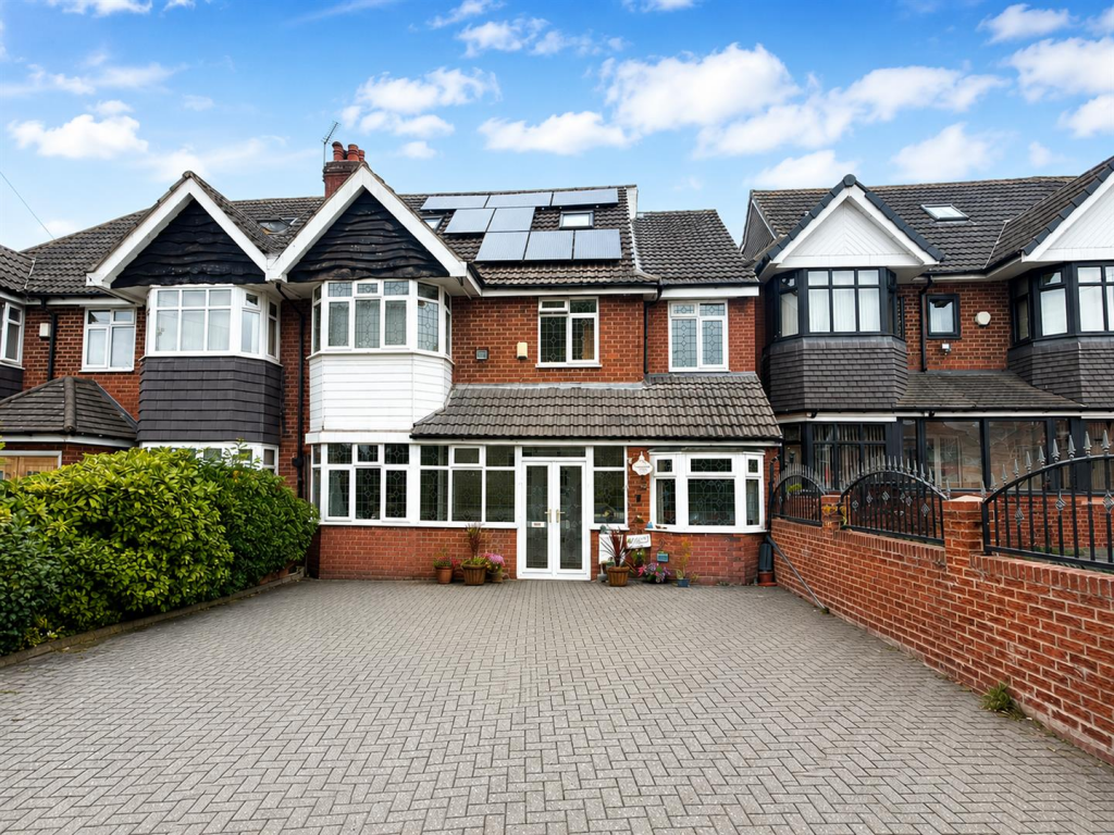 Main image of property: Westbourne Avenue, Birmingham