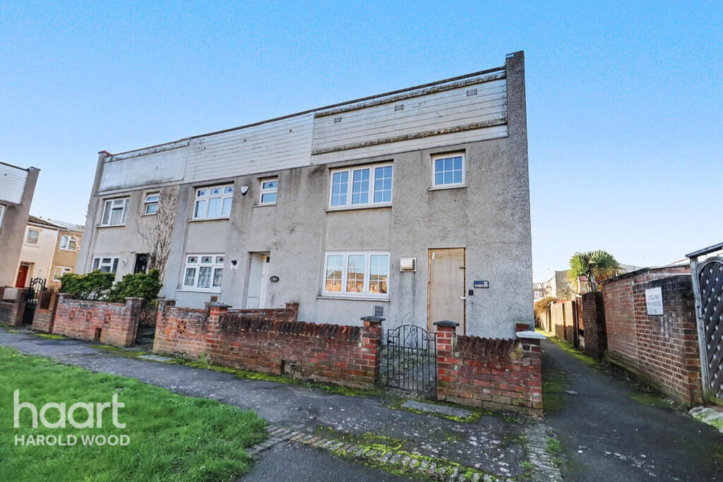 Main image of property: Buckbean Path, Harold Hill