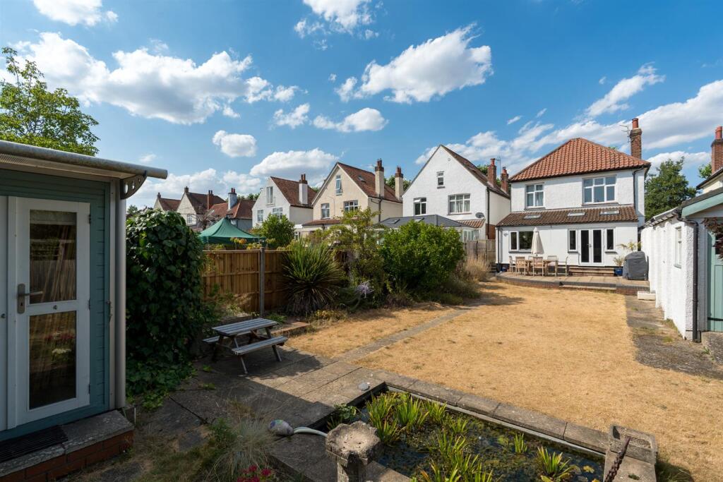 House in Norwich, Earlham Rise - View 4