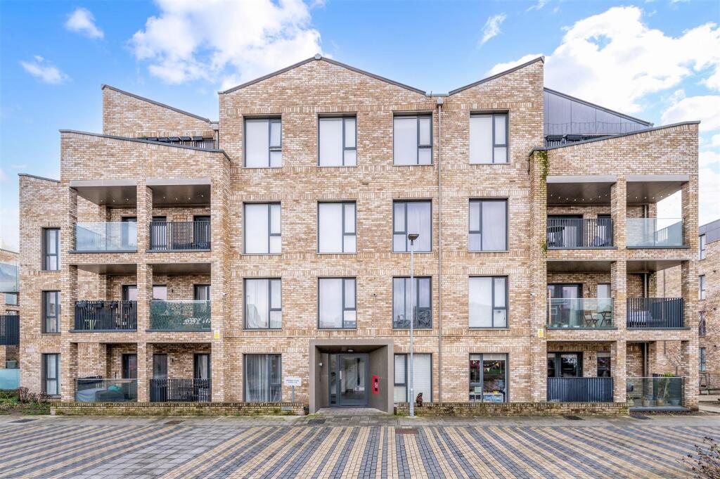 Main image of property: Breakspear Gardens, Colliers Wood