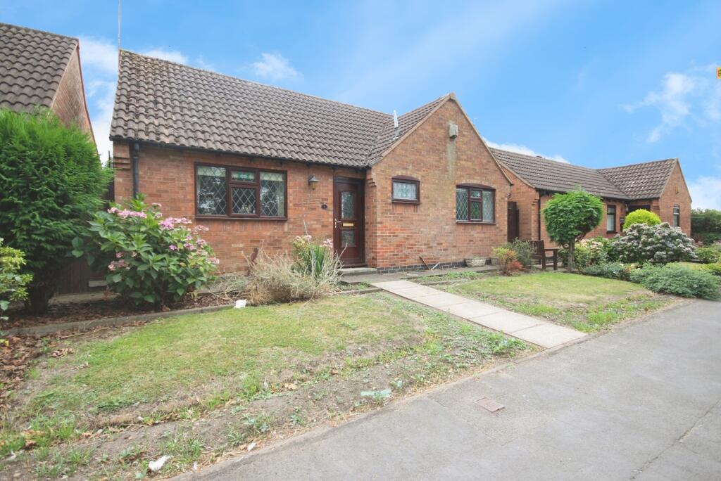 Main image of property: St. James Gardens, Bulkington, Bedworth, Warwickshire, CV12