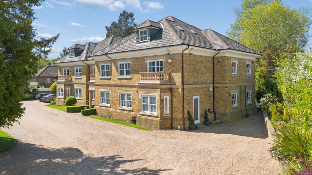 Main image of property: Flat Cedar Grange, Northwood, Middlesex, HA6 2SU
