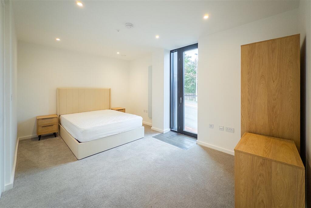 Apartment in Manchester - View 5