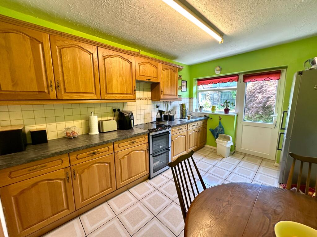 House in Wolverhampton - View 4