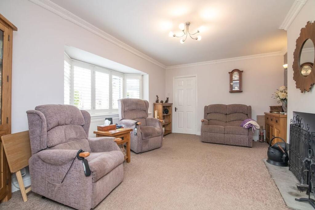 House in Stratford-on-Avon, Bearley - More