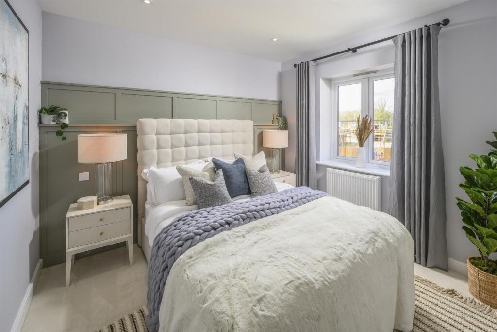House in Tonbridge - More