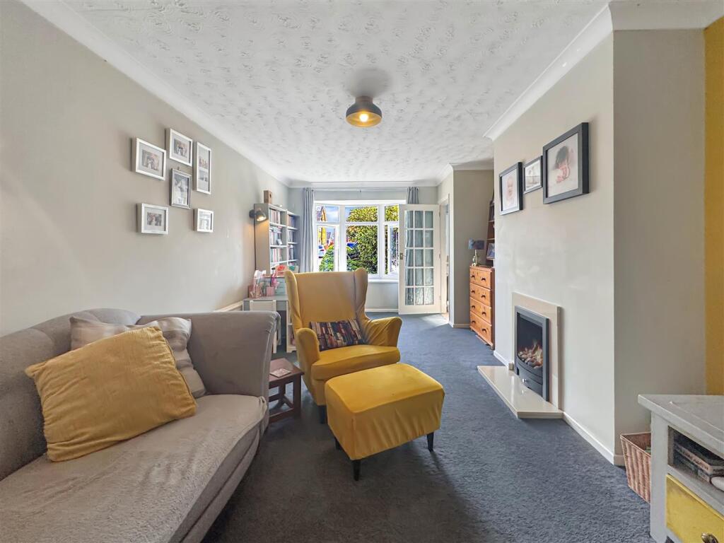 House in Blaby, Narborough - View 4