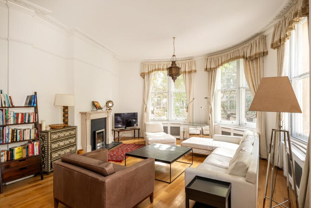 Apartment in London, Westminster, Covent Garden - More