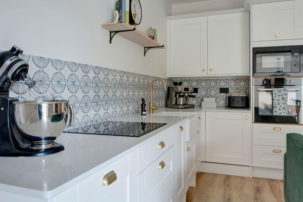 Ashmore Court, St. Georges Road, Cheltenham, GL50 photo 4