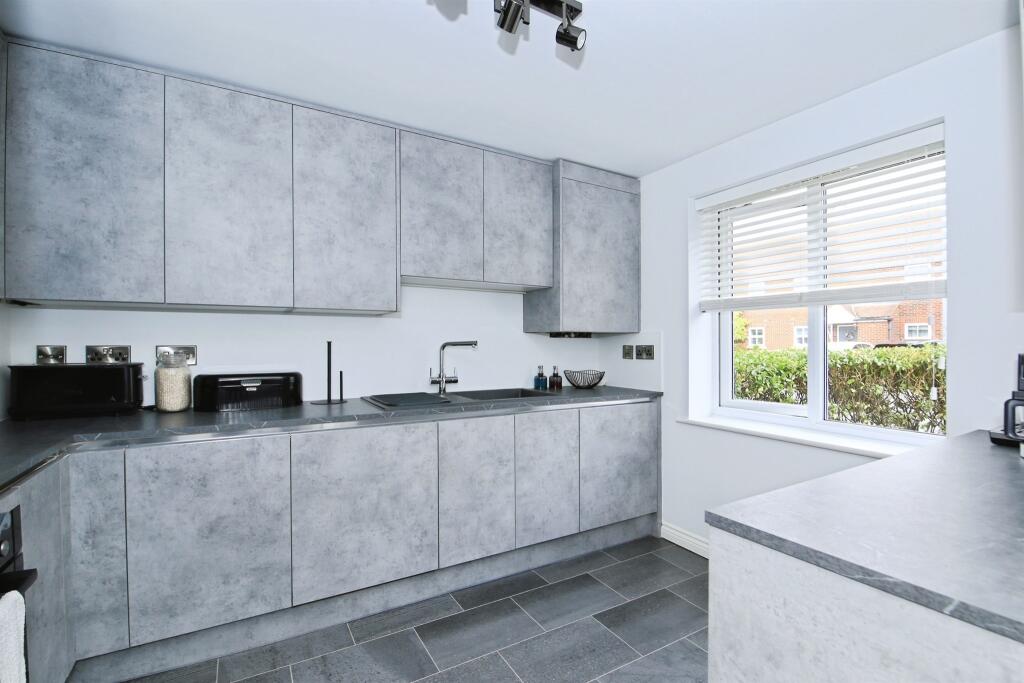 House in Huntingdonshire, Yaxley - View 4