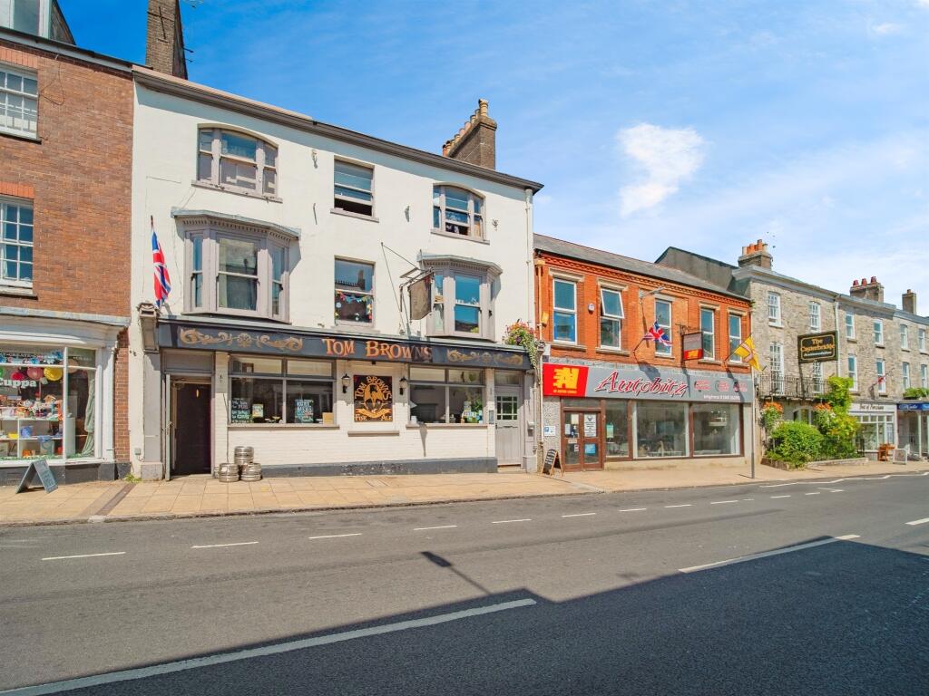 Main image of property: High East Street, Dorchester