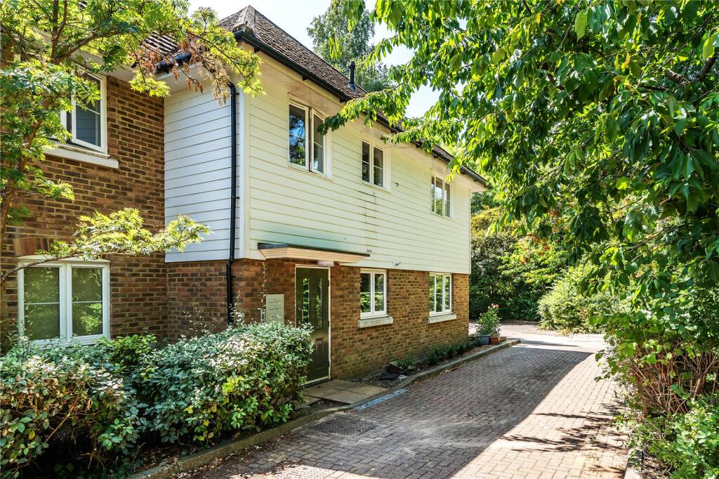 Main image of property: Albion Way, Edenbridge, Kent, TN8