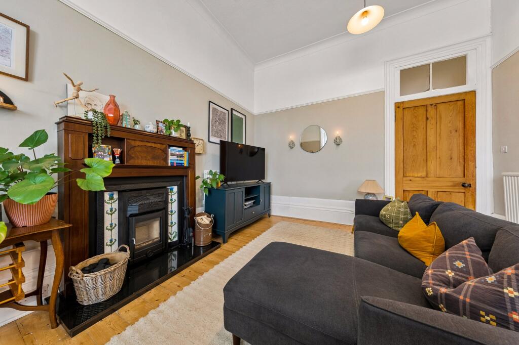 Apartment in Glasgow - View 5