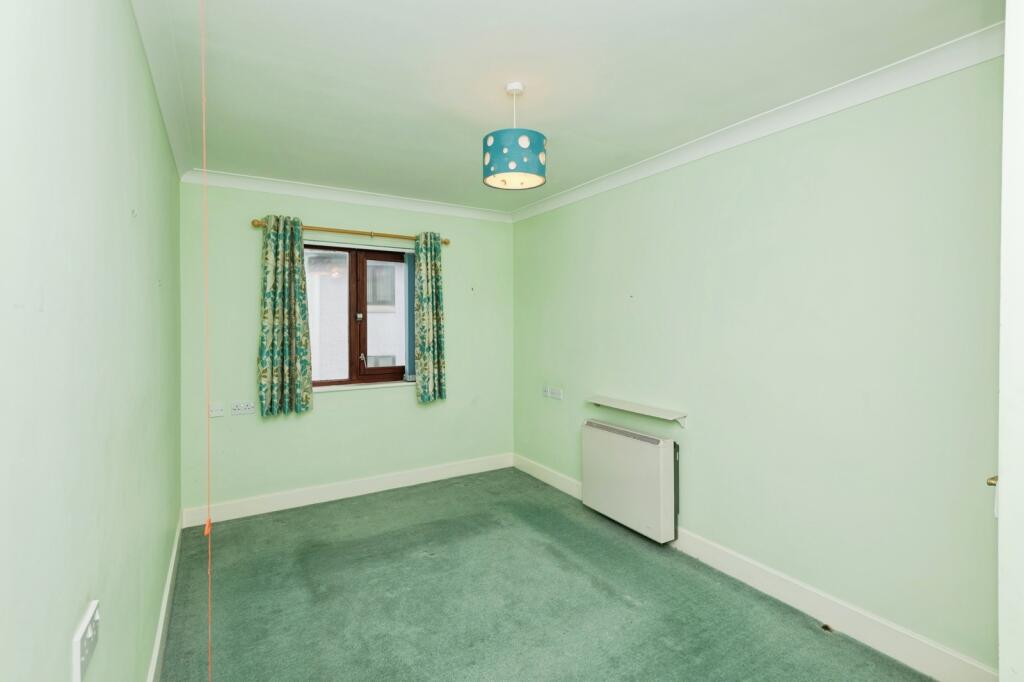 Apartment in Darlington - View 5