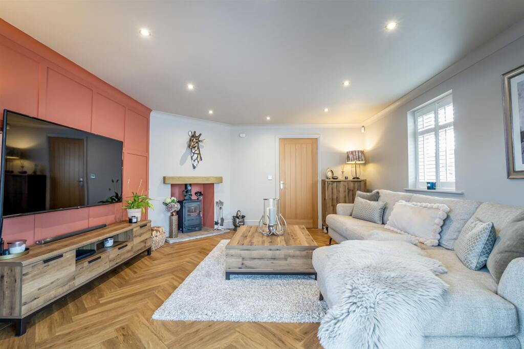 House in York - View 3