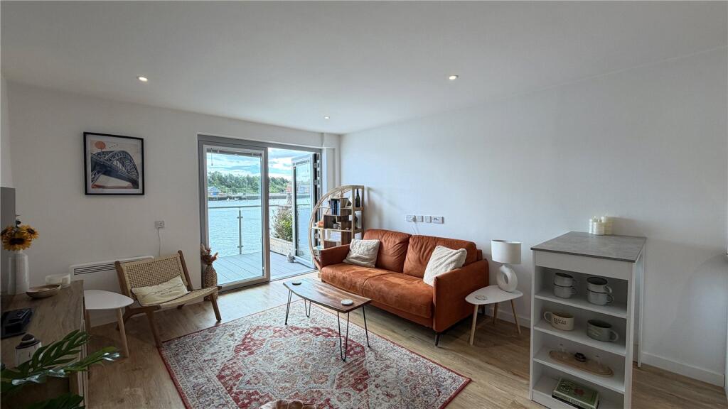 Shepherd's Quay, North Shields, NE29 - View 3