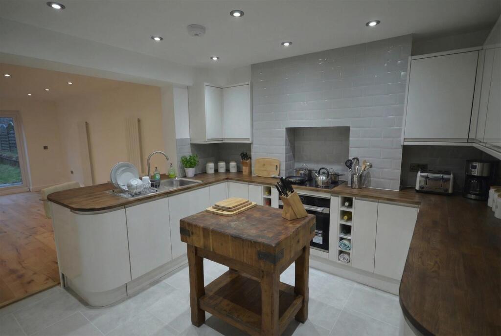 Main image of property: South Park, Lincoln