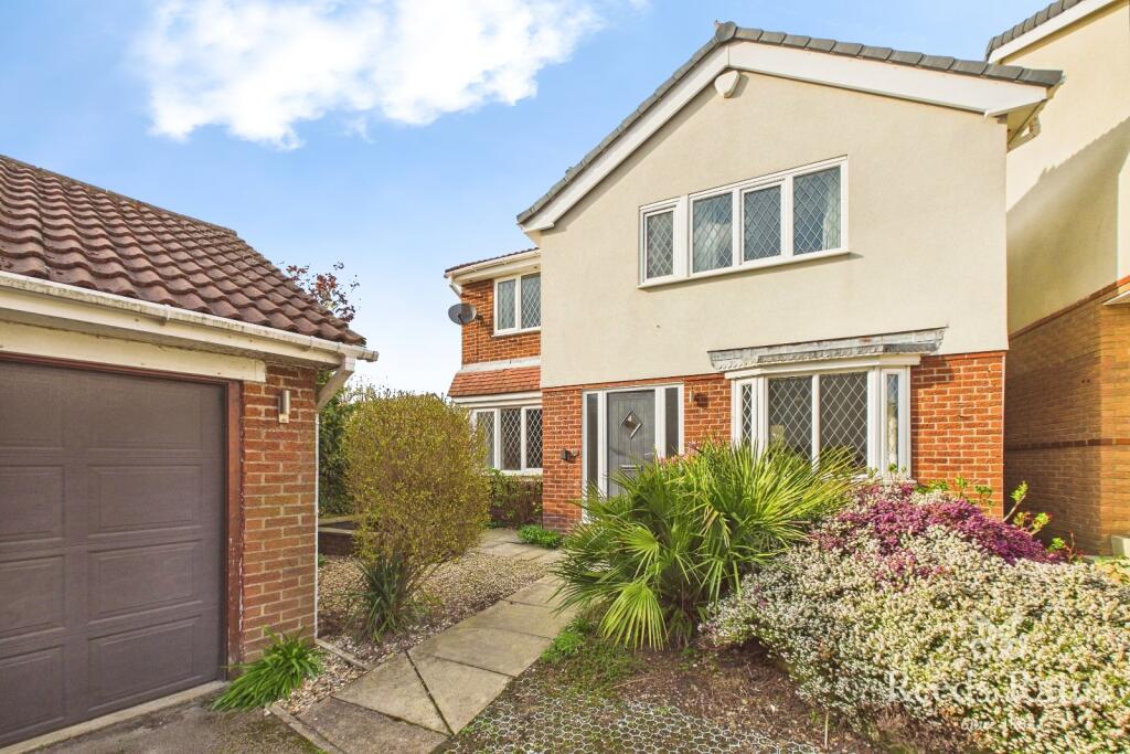 Main image of property: Oxford Walk, Gomersal, Cleckheaton, West Yorkshire, BD19