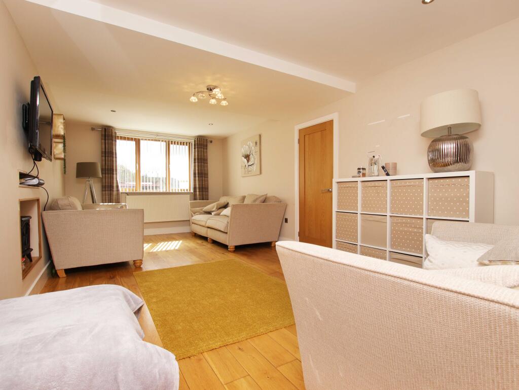 House in Newport, Tredegar - View 3