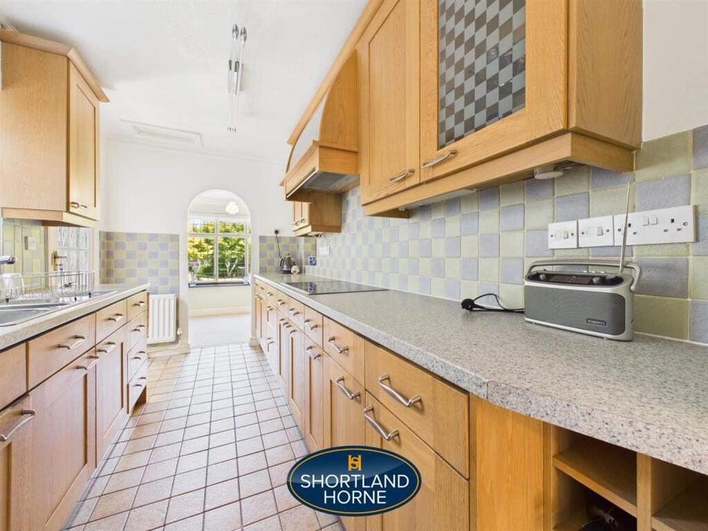 House in Coventry, Green Lane, Finham - More