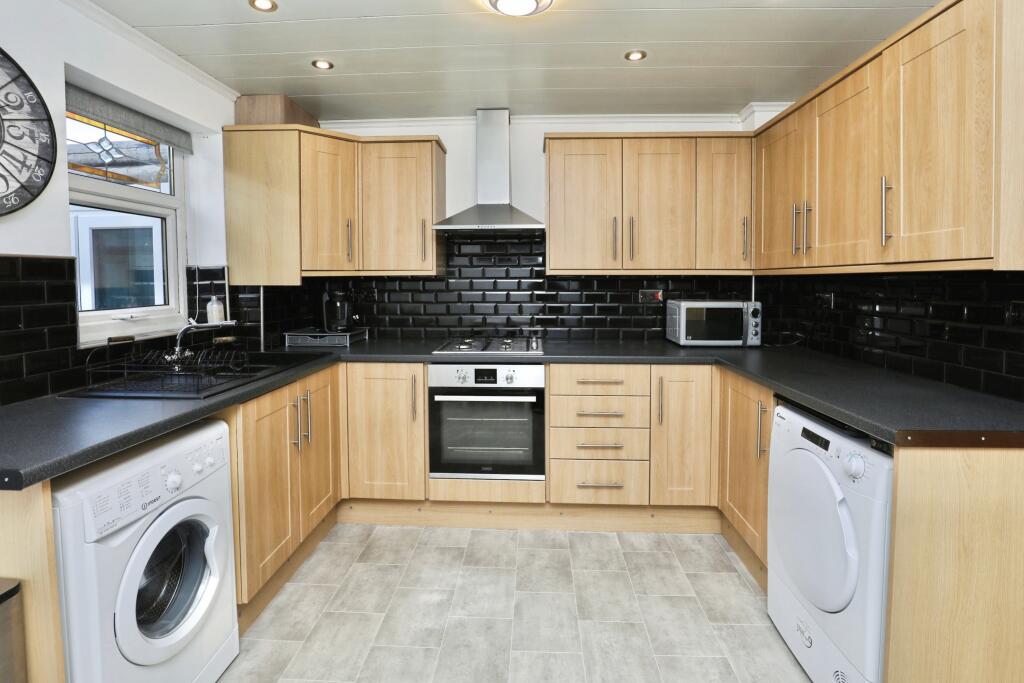 Foxglove close, Liverpool, L9 photo 4