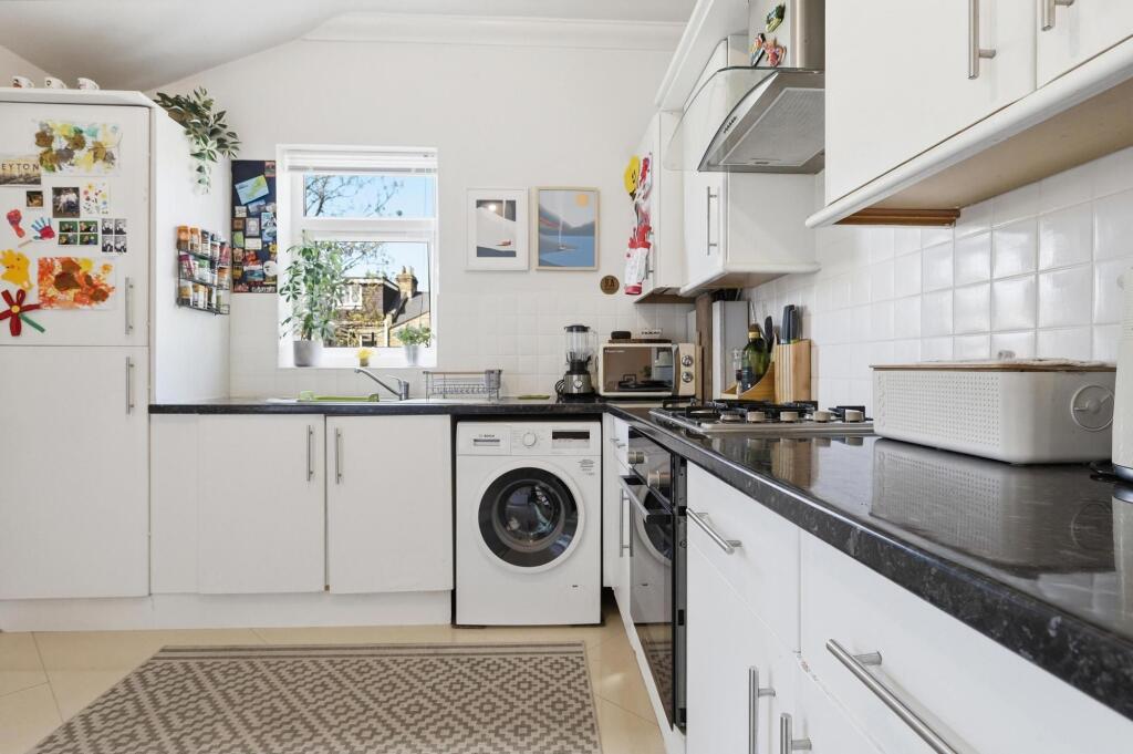 Claude Road, Leyton, E10 - View 5