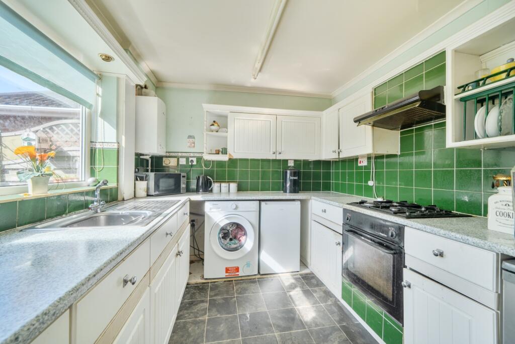 Additional image 4 of 204 Parkfield Drive, Birmingham