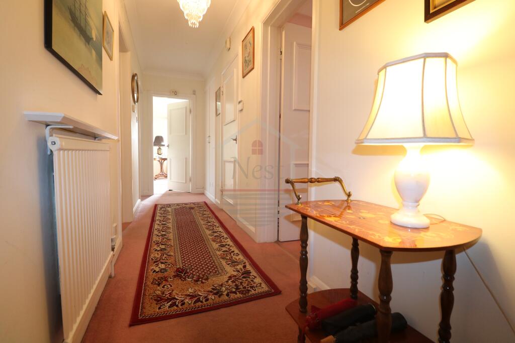 Apartment in Cardiff, Cyncoed - View 5