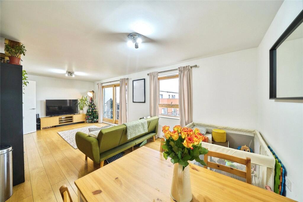 Cam Road, London, E15 - View 6