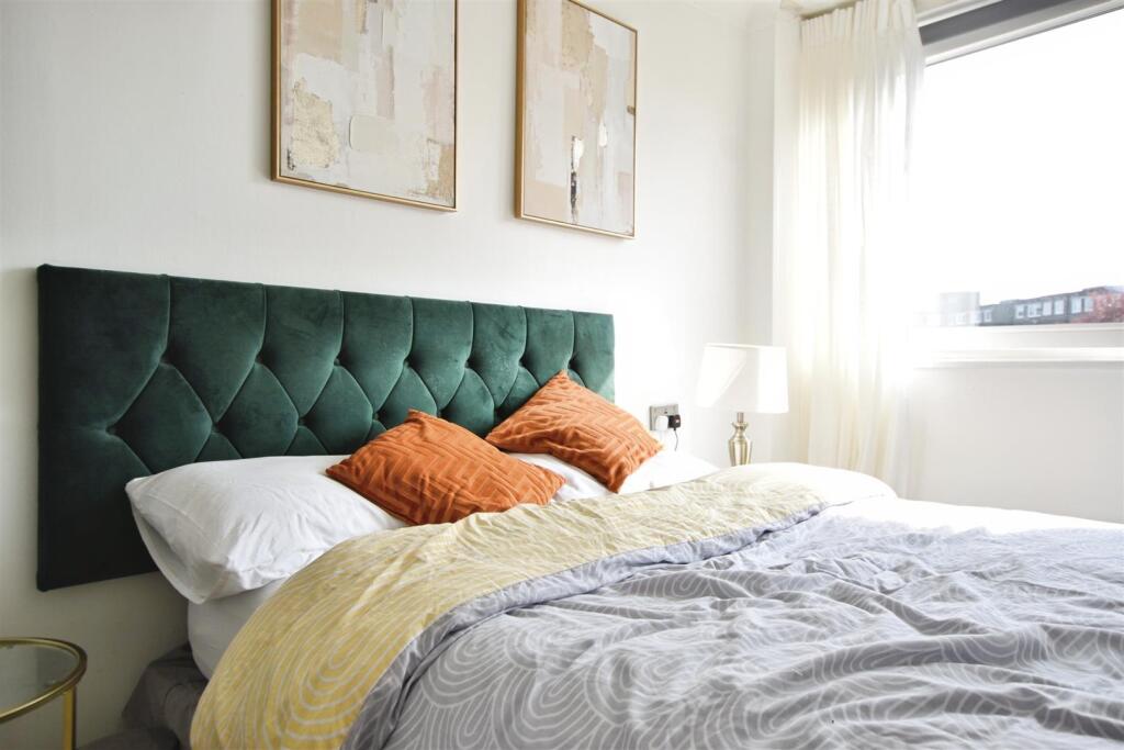 Main image of property: Justin Close, Brentford