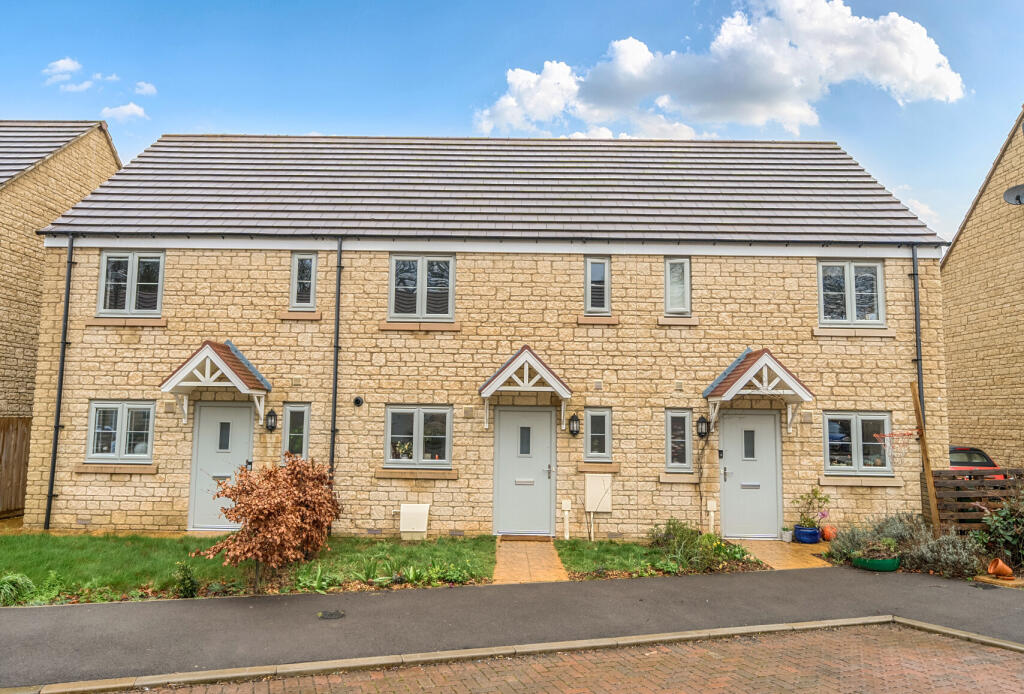 Main image of property: Sycamore Grove, Chalford Hill, Stroud, Gloucestershire, GL6