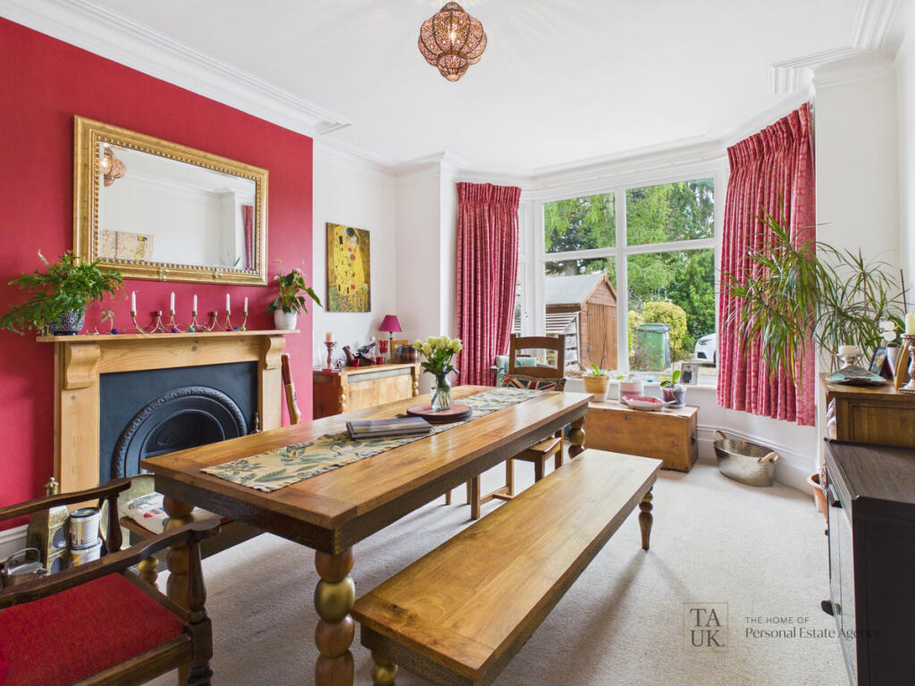 House in Portsmouth - View 4