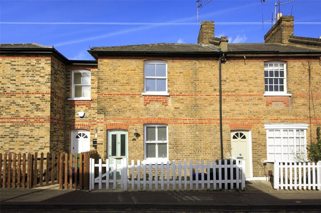 Main image of property: Worple Way, Richmond, Surrey, TW10