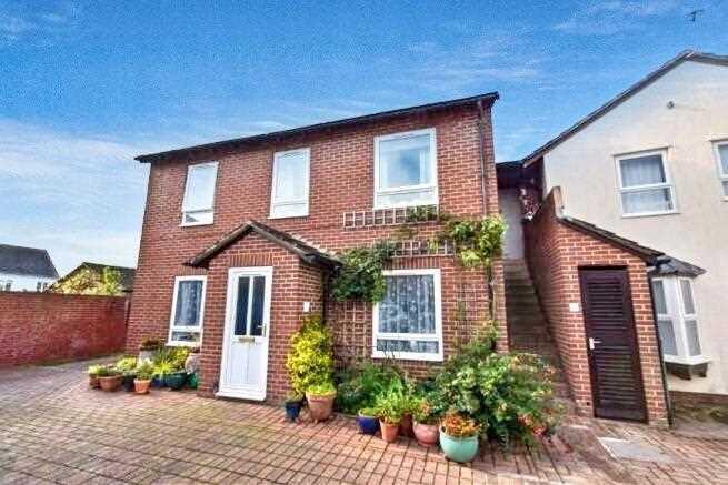 Main image of property: Pound Close, Topsham