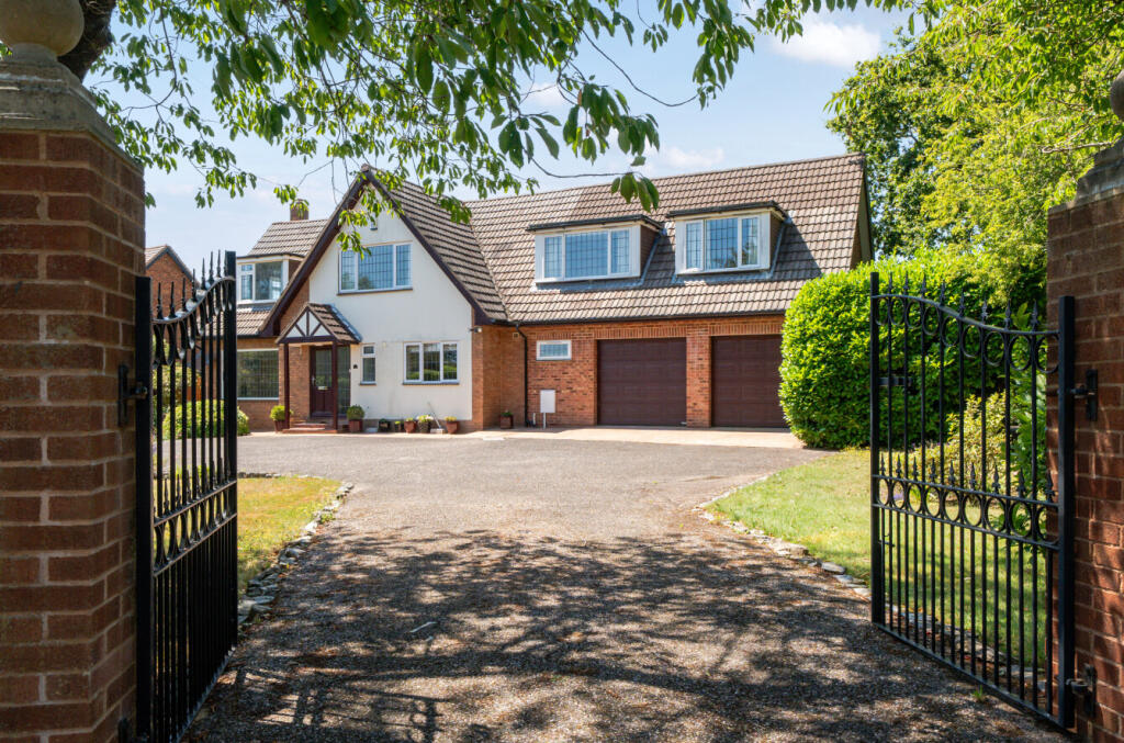 Main image of property: Copp Hill Lane, Budleigh Salterton, Devon