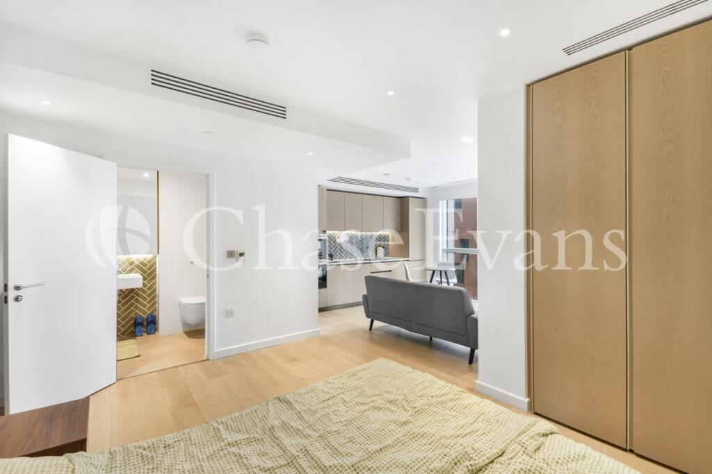 Studio flat for rent