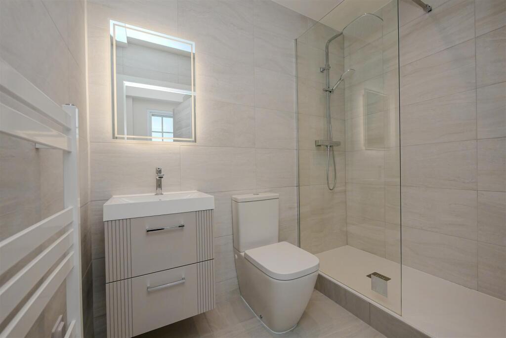 Apartment in South Oxfordshire, Winterbrook, Wallingford - View 5
