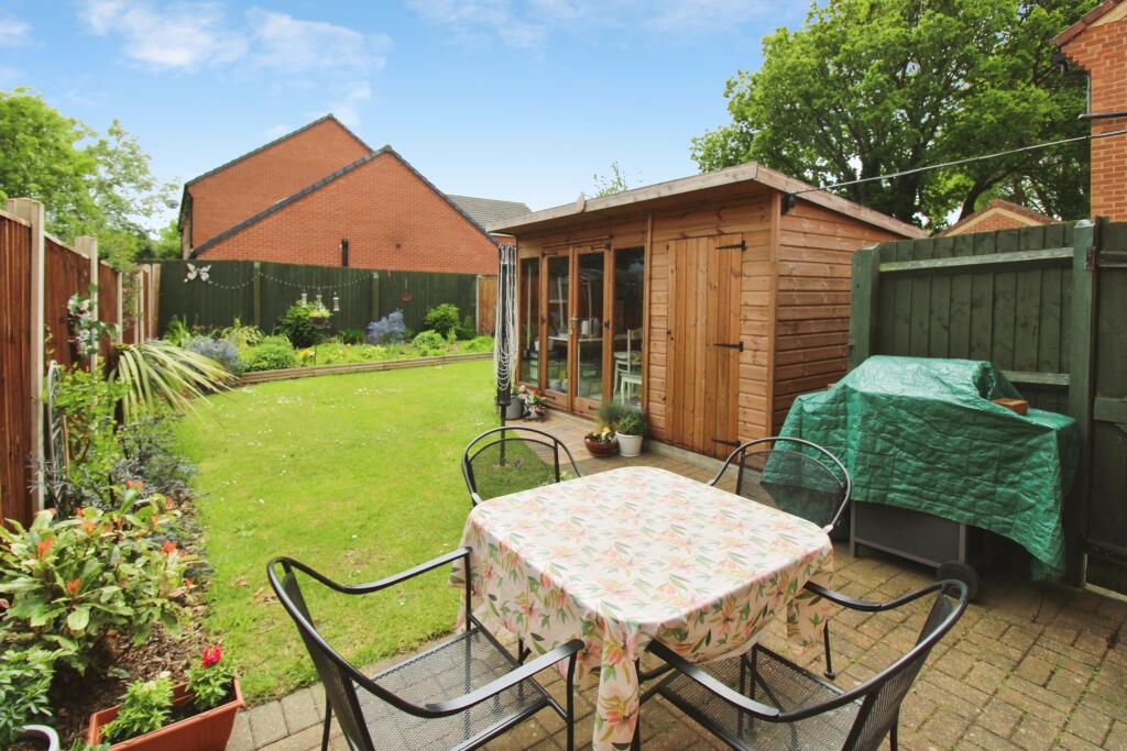 Clipsham Close, Balderton, Newark, NG24 - View 3