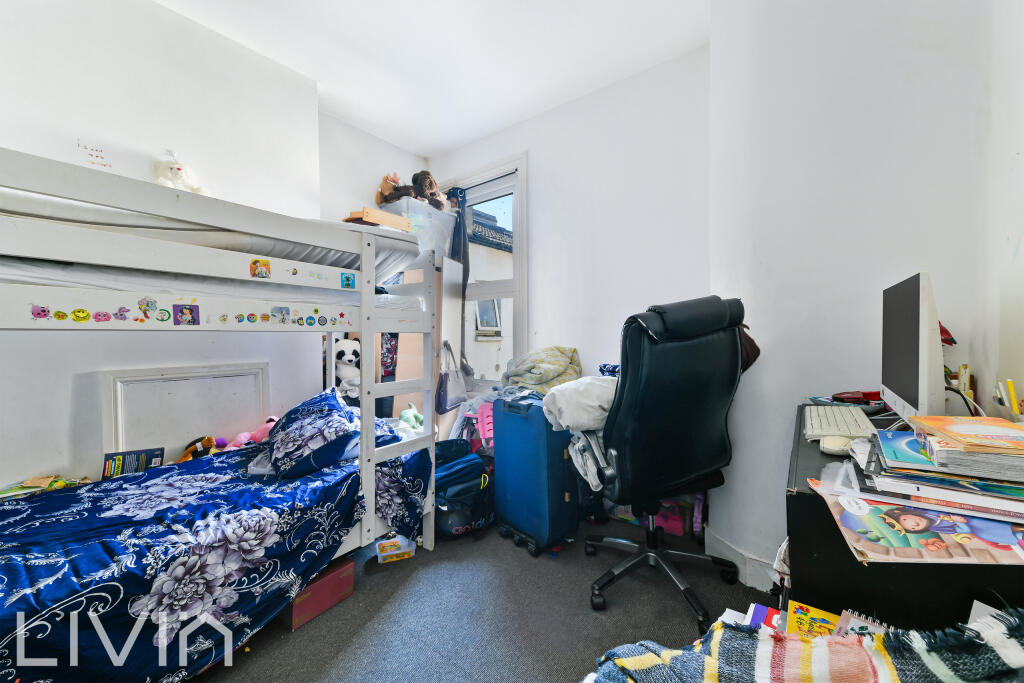 Apartment in London - View 6