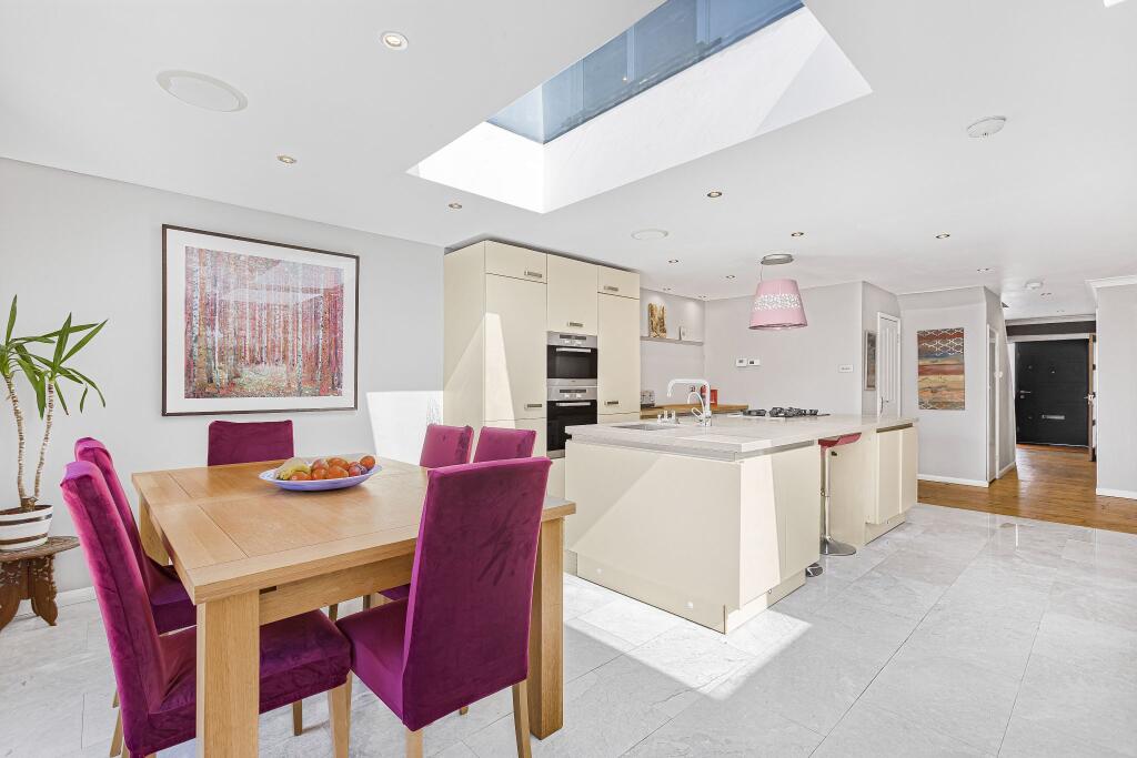 Additional image 2 of Peplins Way, Brookmans Park, AL9