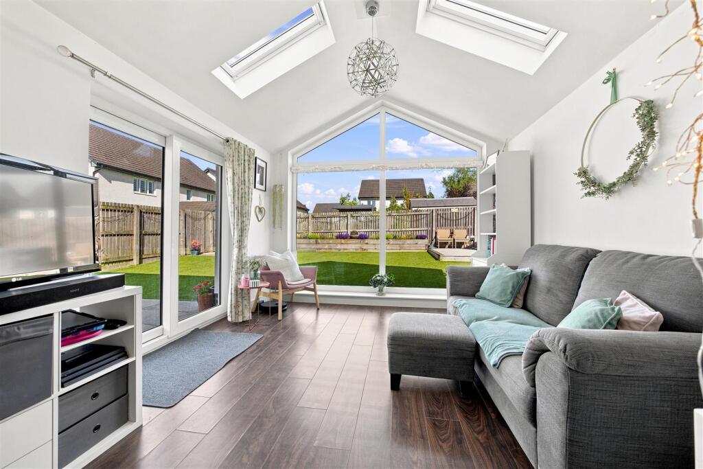 House in Glasgow, East Dunbartonshire - View 3