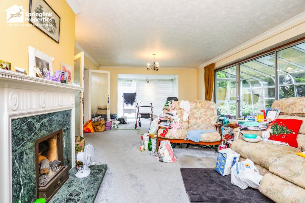 3-bed bungalow on Gulpher Road, Felixstowe, Suffolk, £400,000