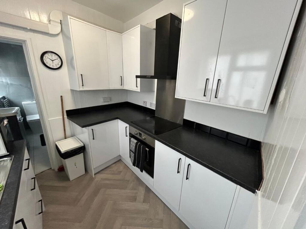 Additional image 11 of 25 Farm Road, Oldbury, West Midlands, B68 8RB