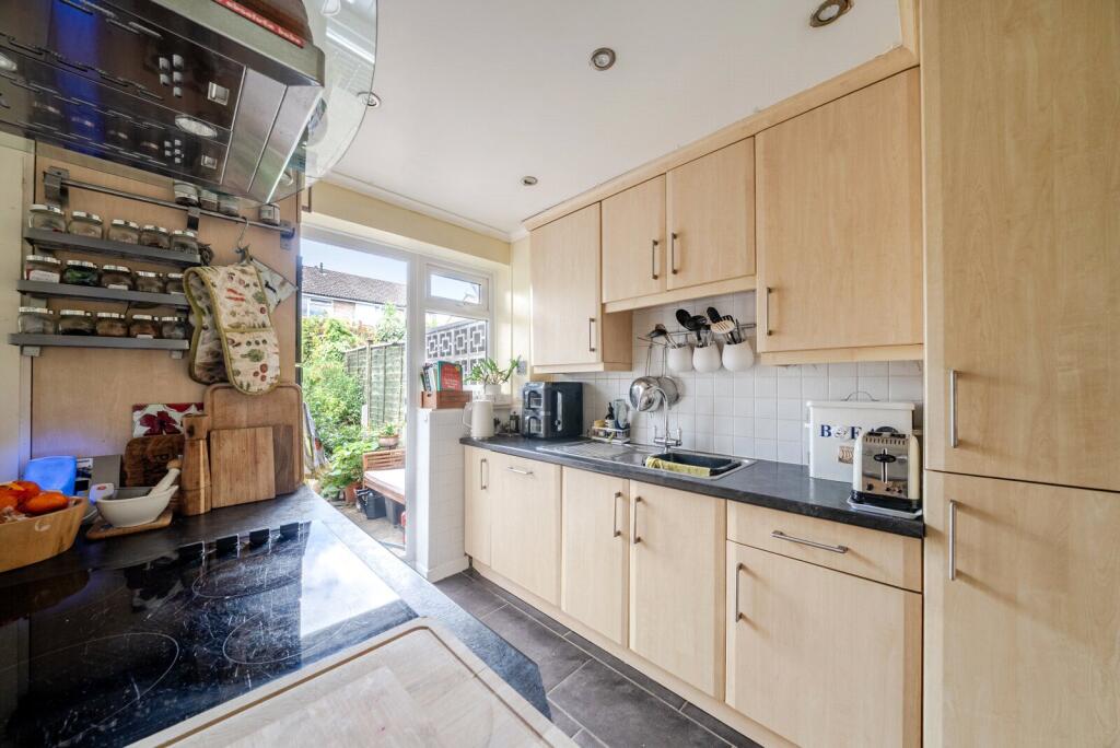 House in Kingston upon Thames - View 5