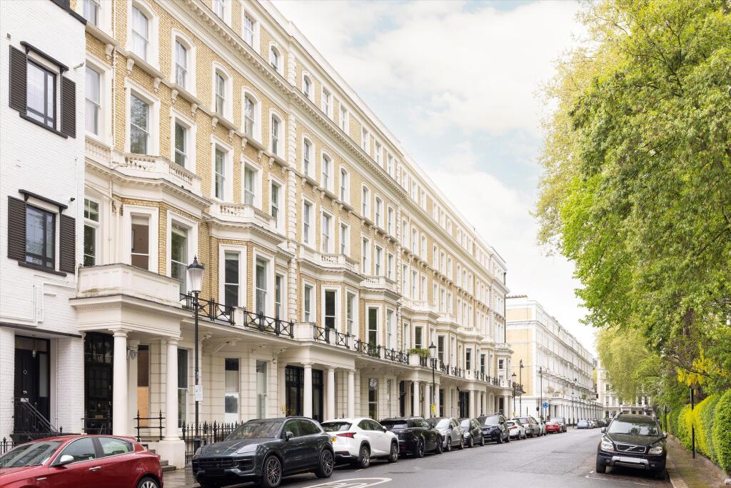 Main image of property: Courtfield Gardens, London SW5