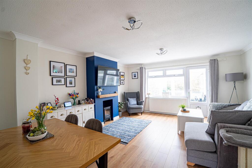 Celandine Drive, St. Leonards-on-sea photo 2