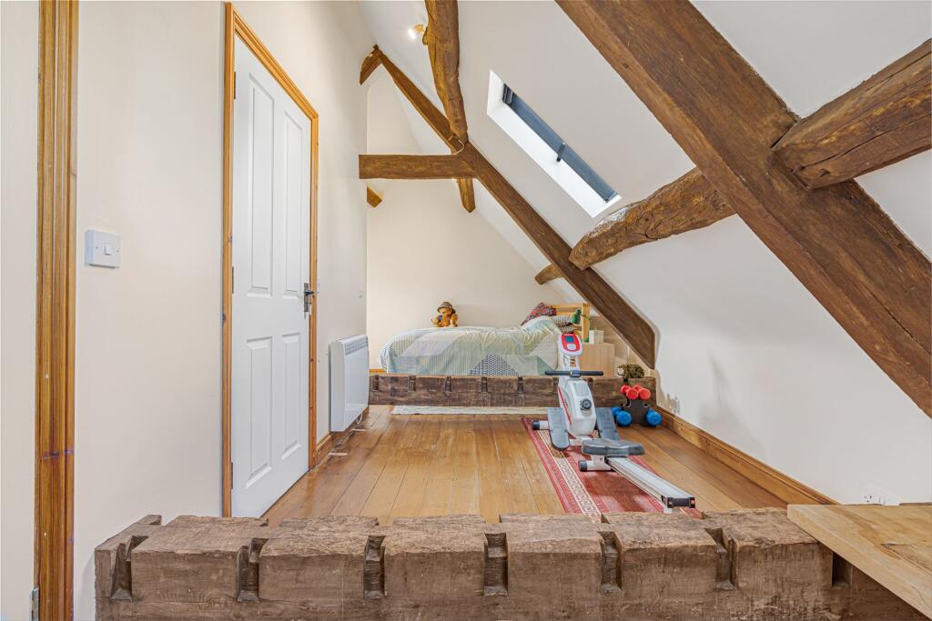 Stables Cottage, West End, Witney, OX28 photo 3